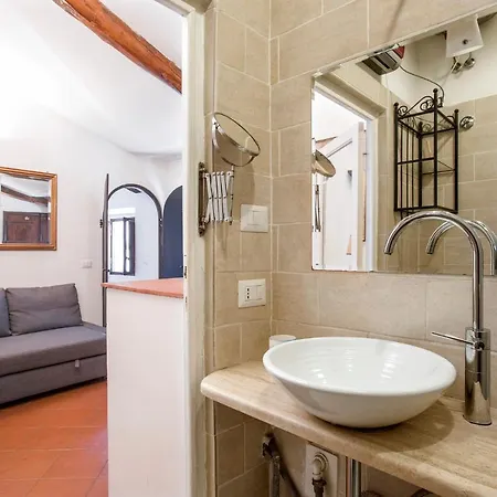 Savelli Attic Apartment *